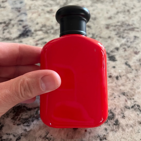 Ralph Lauren Red Eau de Toilette - Picture 2 of 5